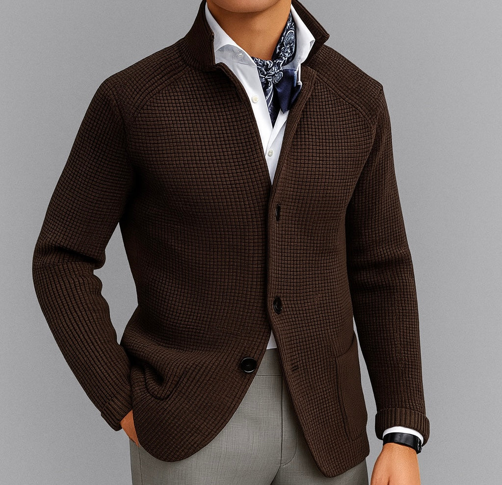 Herrkardigan med knappstängning och ståkrage