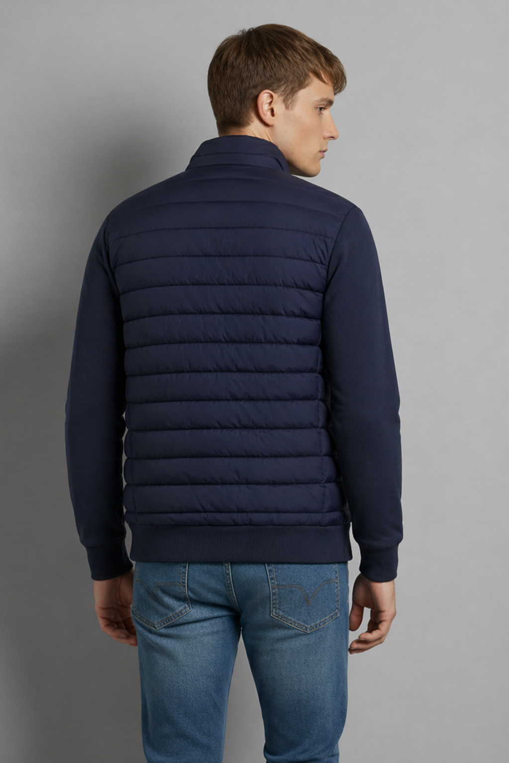 Hybrid Quilted Jacka med Ribbstickade Ärmar | Oskar – Marinblå