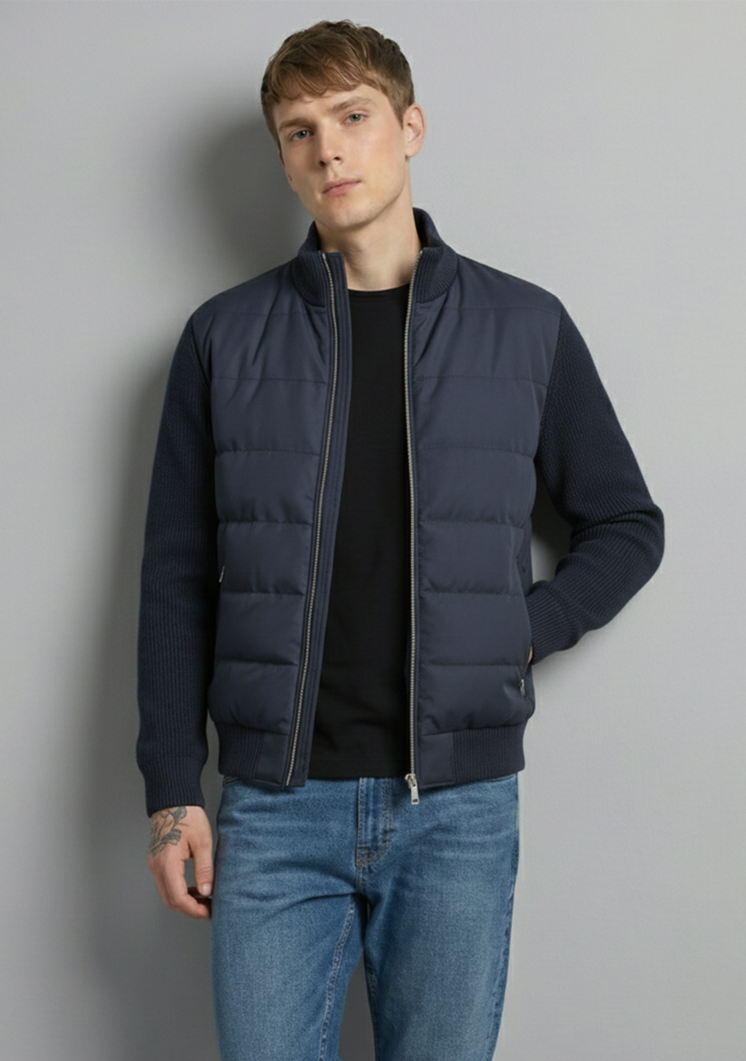 Hybrid Quilted Jacka med Ribbstickade Ärmar | Anton – Svart