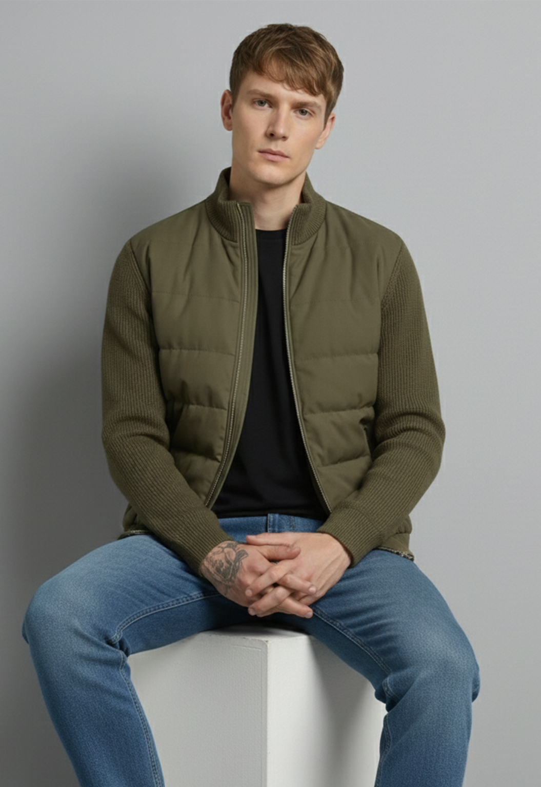 Hybrid Quilted Jacka med Ribbstickade Ärmar | Nils – Olivgrön