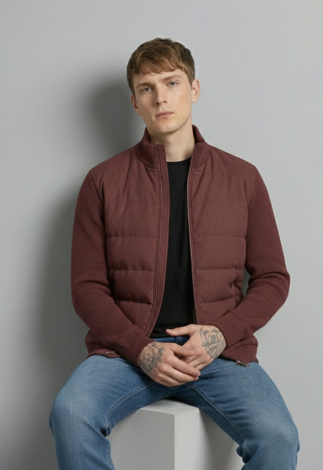 Hybrid Quilted Jacka med Ribbstickade Ärmar | Henrik – Vinröd