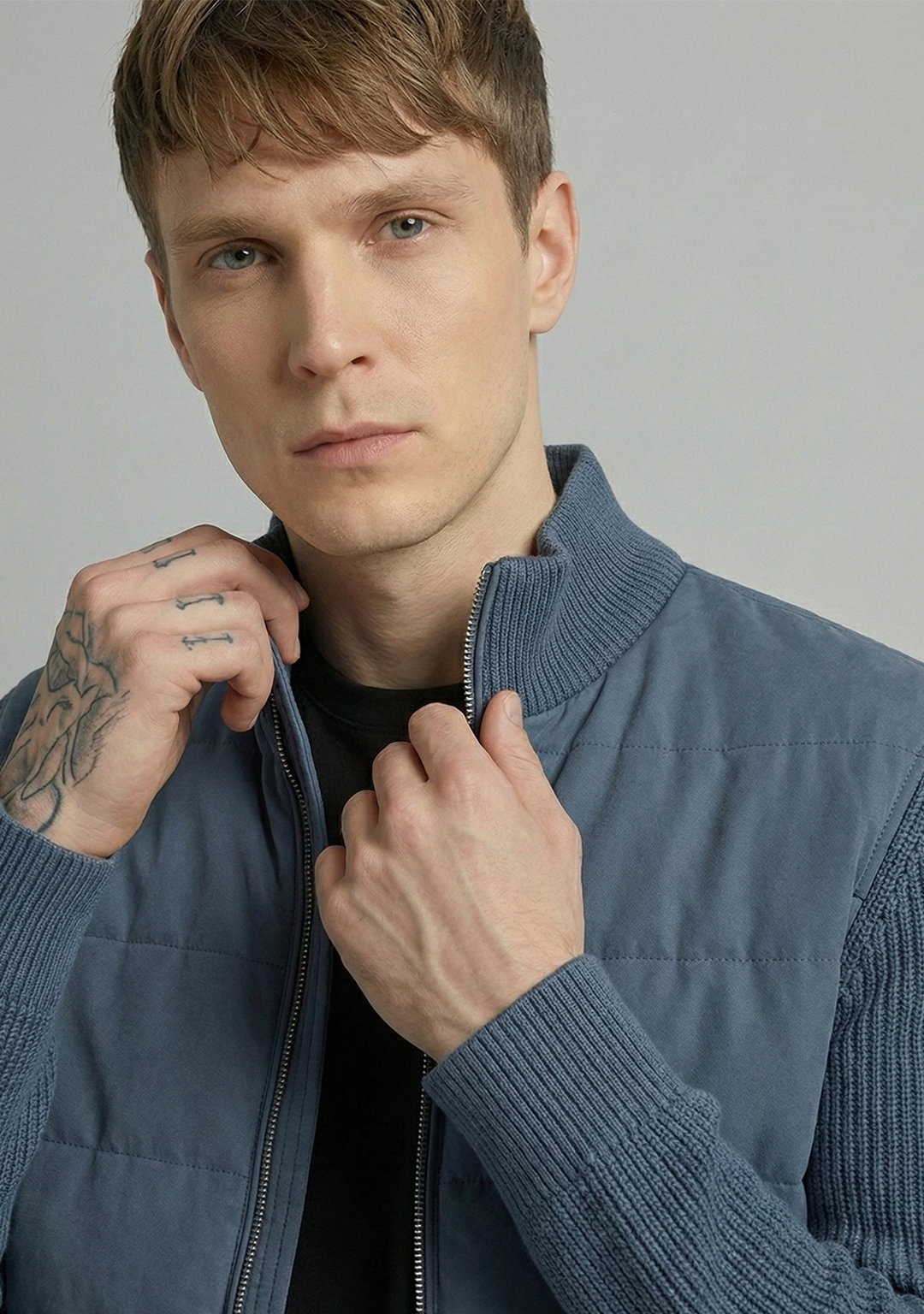 Hybrid Quilted Jacka med Ribbstickade Ärmar | Erik – Blå